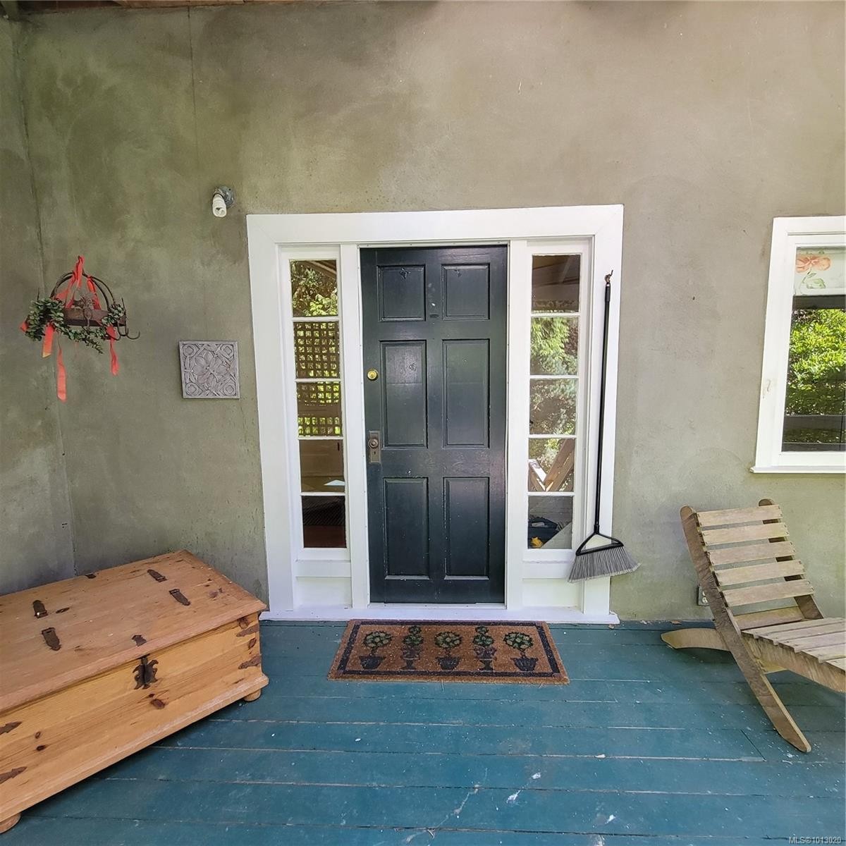 1 Morewater Rd, Lasqueti Island, BC