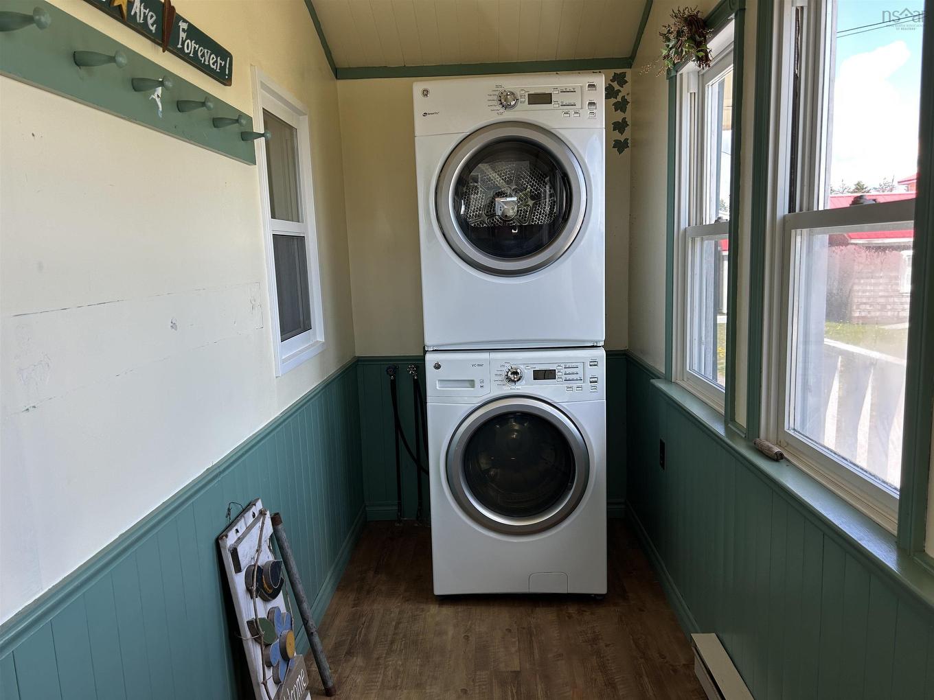 2541 Main Street, Clark'S Harbour, NS