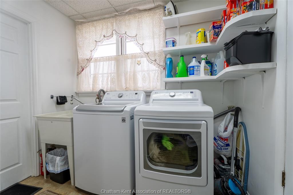 7733 Queens Line, Chatham, ON