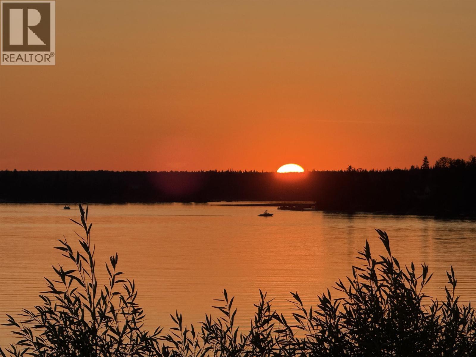 24 54115 Guest Road, Cluculz Lake, BC