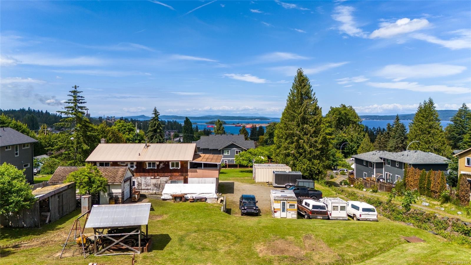 1512 Adelaide St, Crofton, BC