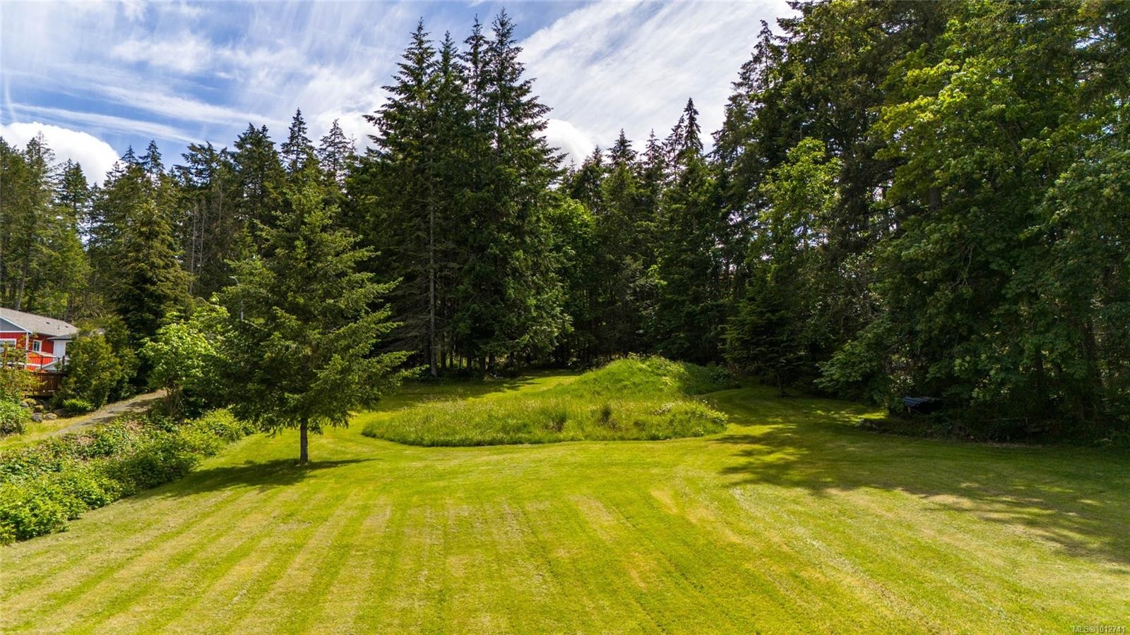 1512 Adelaide St, Crofton, BC