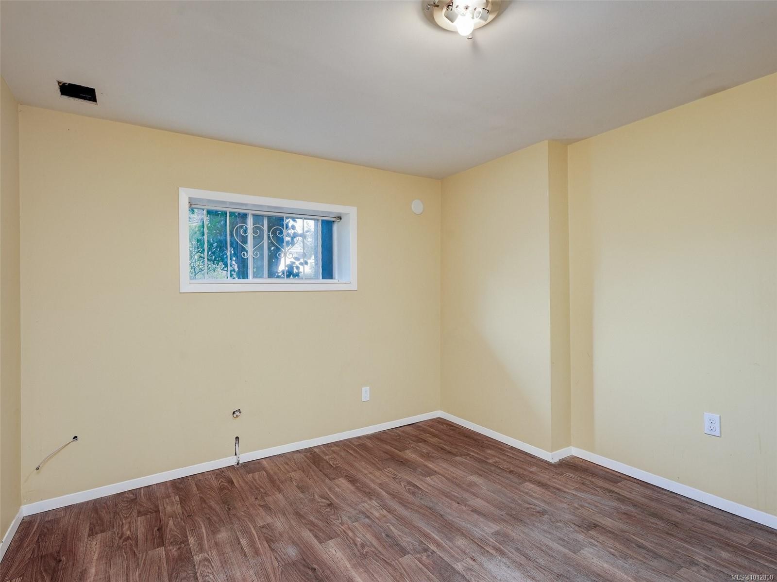 723 Genevieve Rd, Saanich, BC