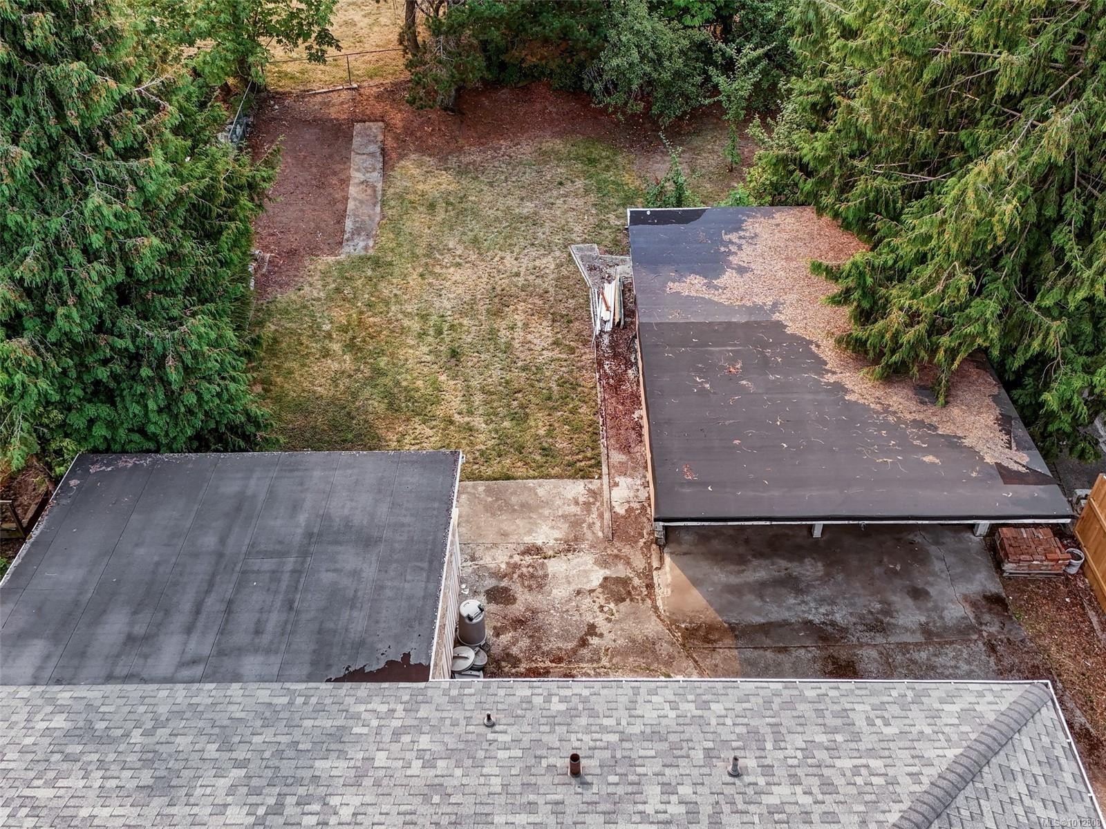 723 Genevieve Rd, Saanich, BC