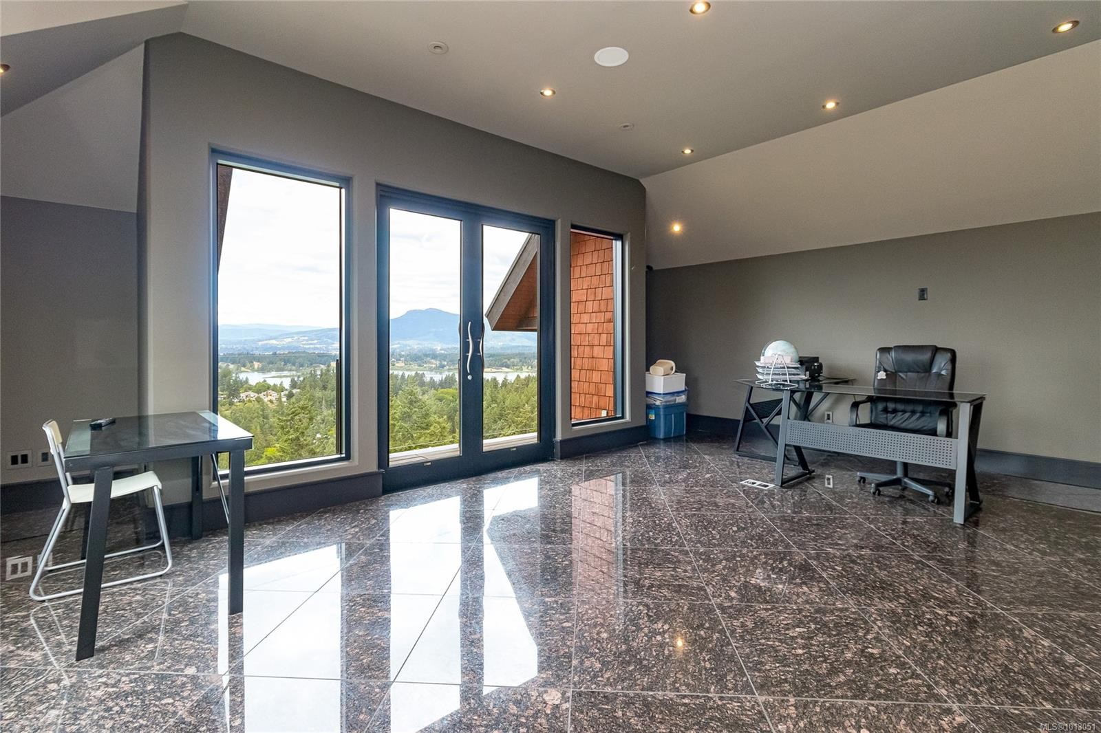 1-6222 Lower Chippewa Rd, Duncan, BC