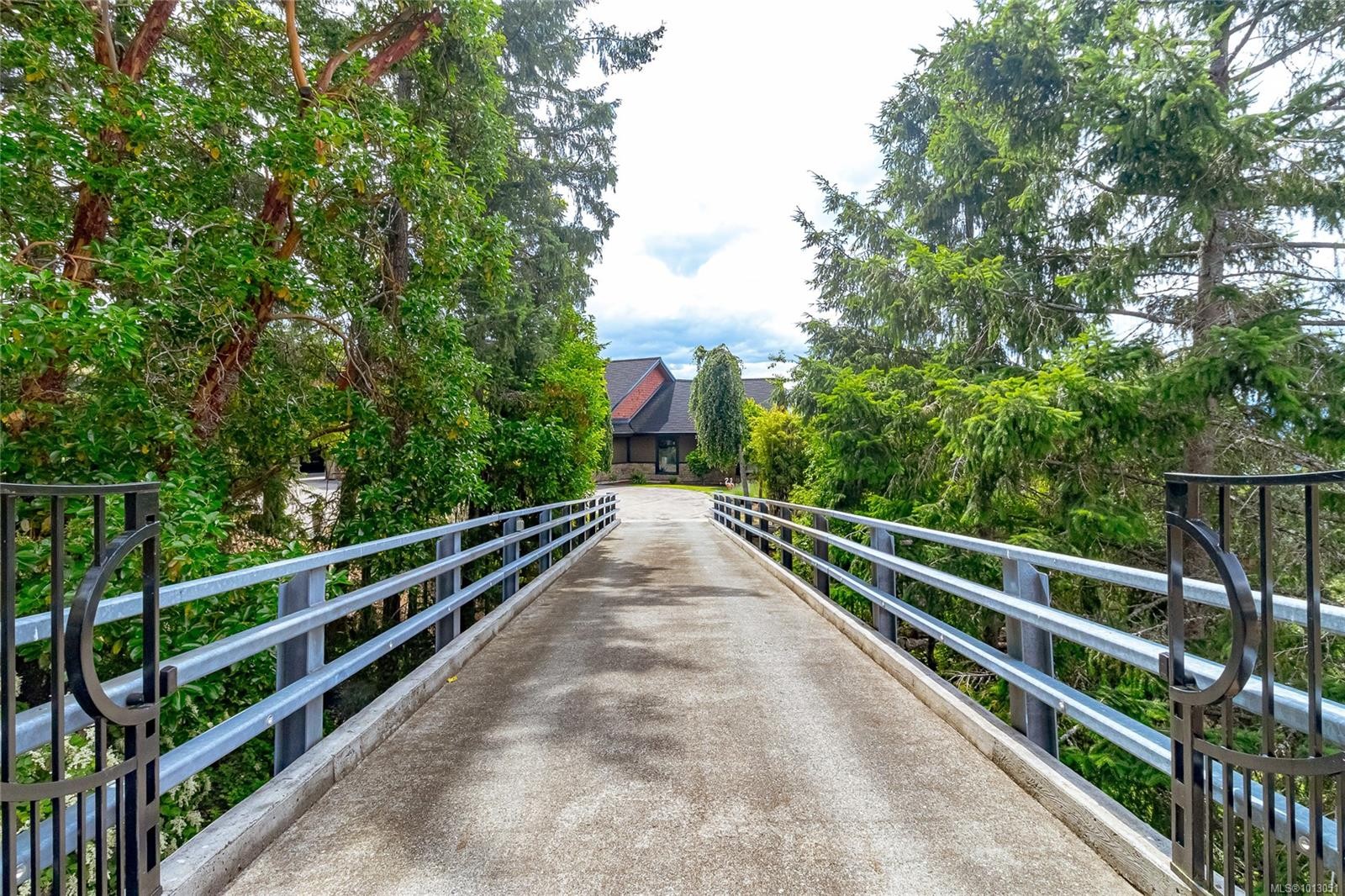 1-6222 Lower Chippewa Rd, Duncan, BC