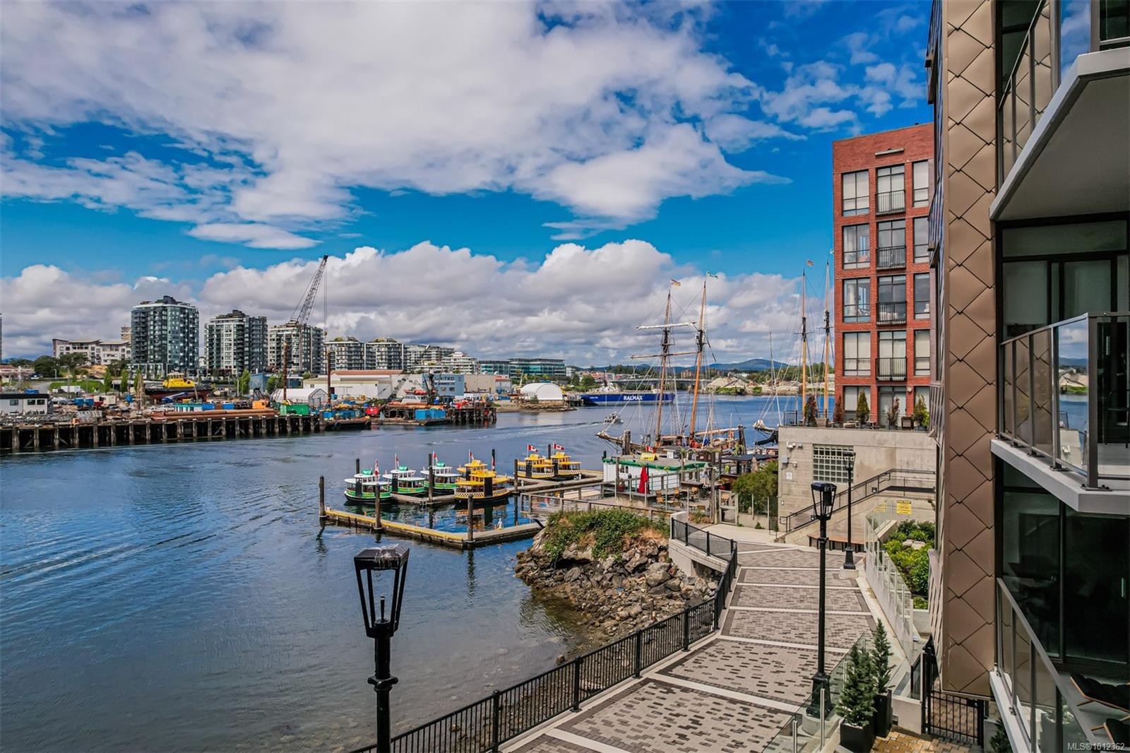 715-1628 Store St, Victoria, BC - Outdoor With Body Of Water With View