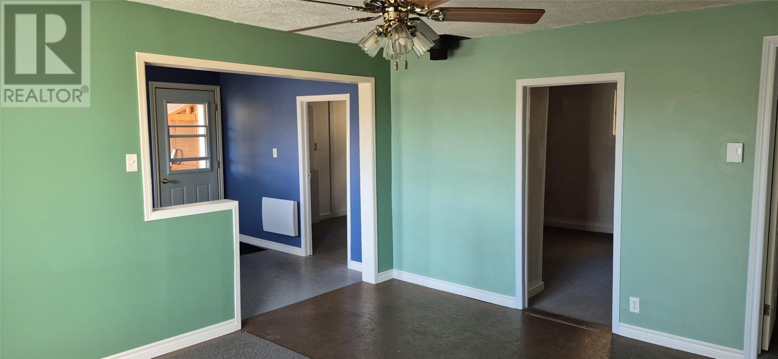 458 Main Street, Summerside, NL - Indoor Photo Showing Other Room