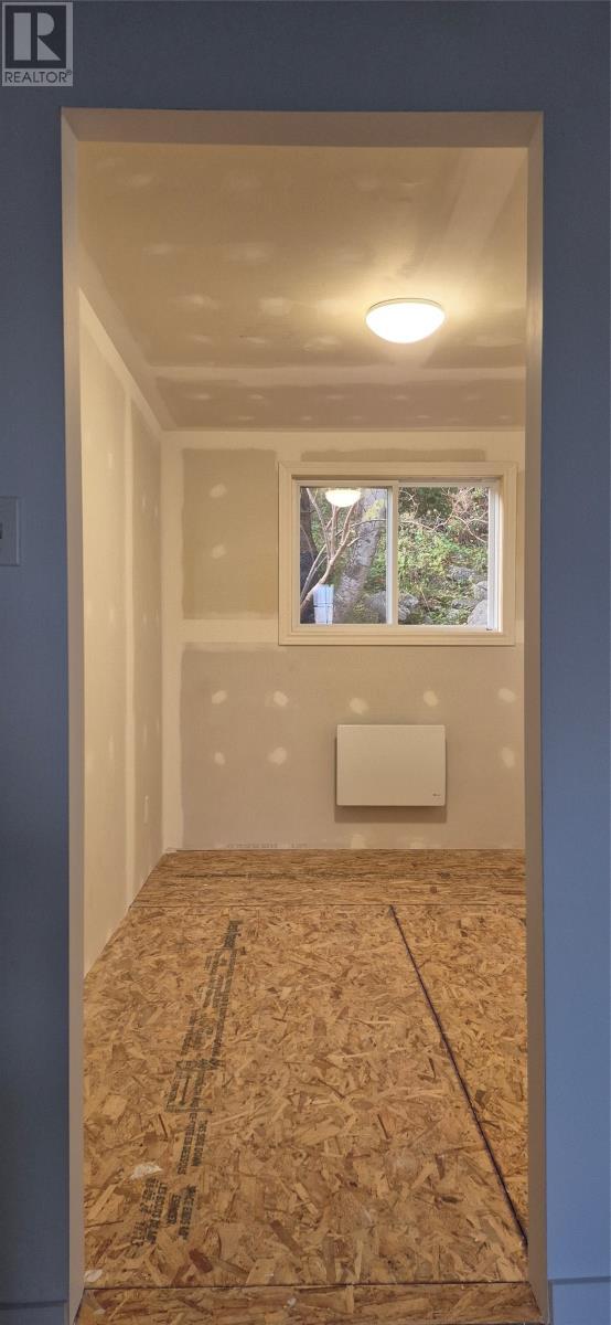 458 Main Street, Summerside, NL - Indoor Photo Showing Other Room