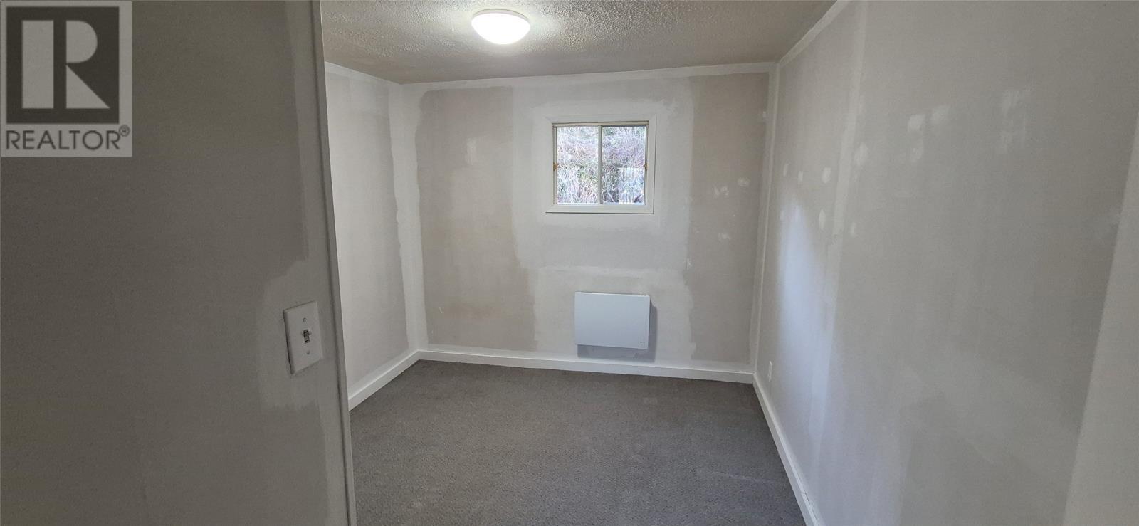 458 Main Street, Summerside, NL - Indoor Photo Showing Other Room