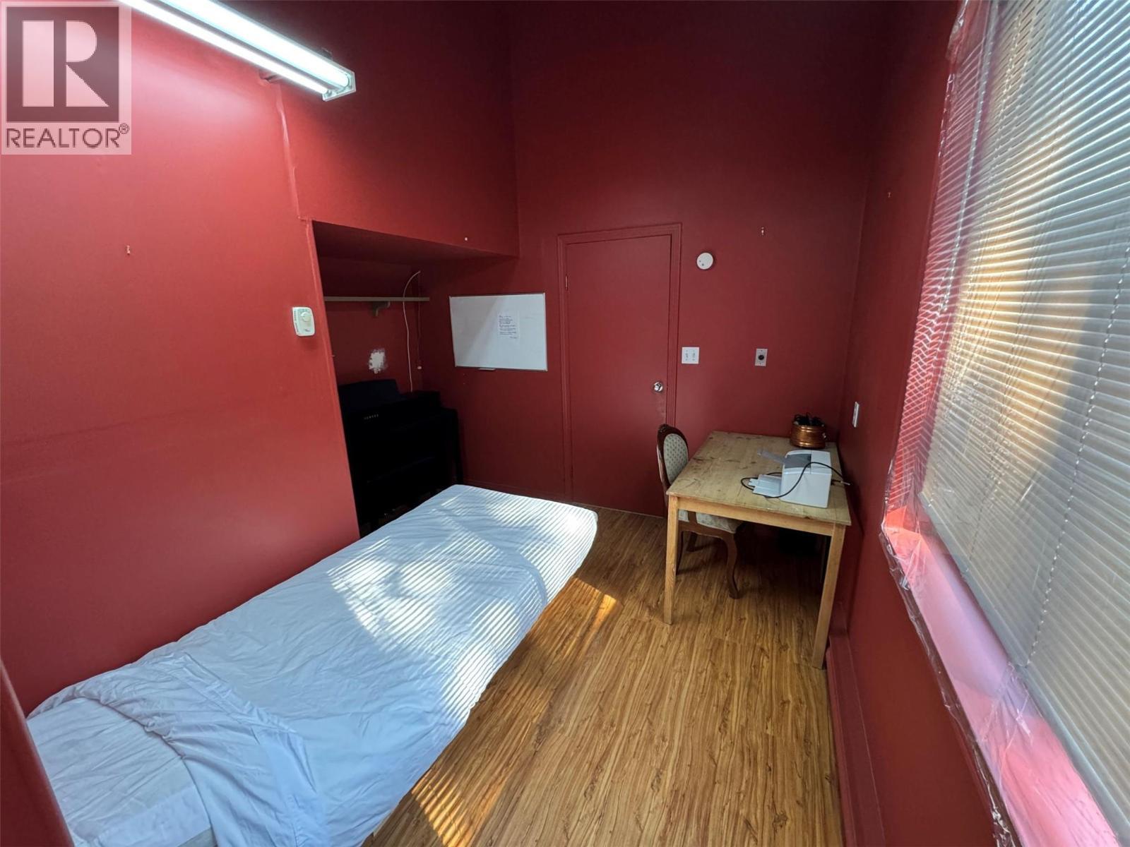 102 Chase Road, Christina Lake, BC - Indoor