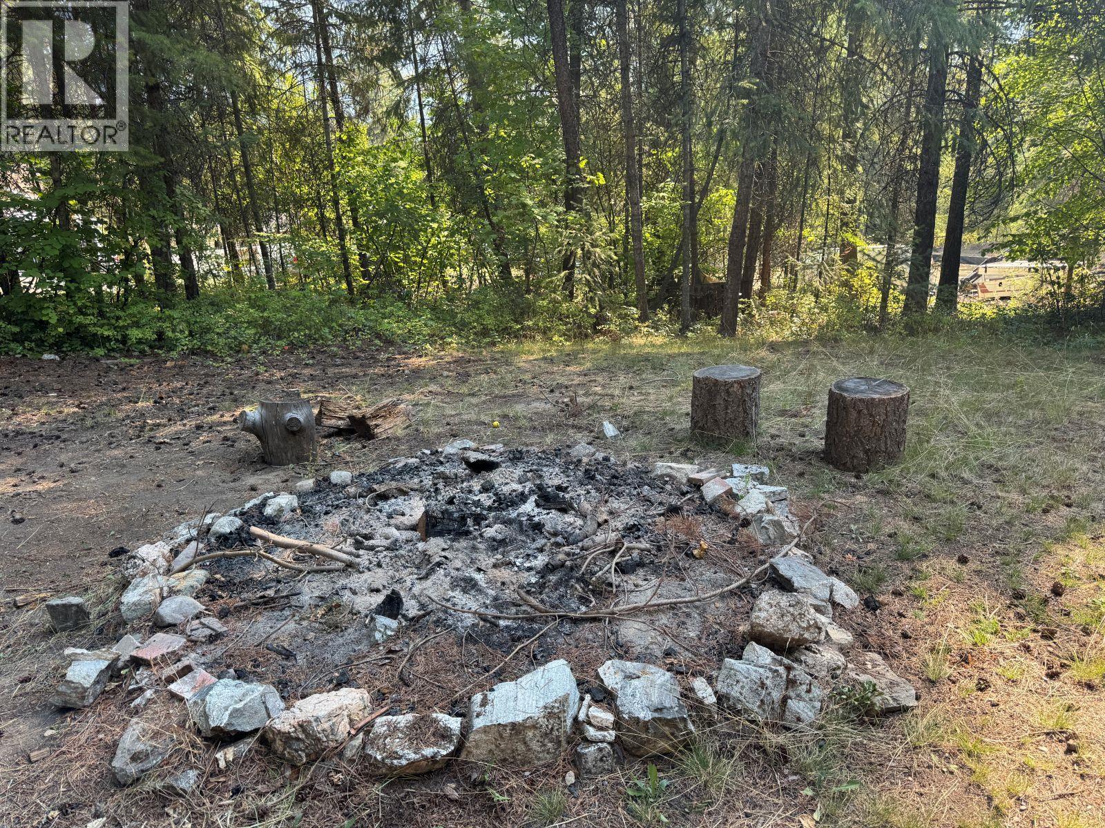 102 Chase Road, Christina Lake, BC - Outdoor