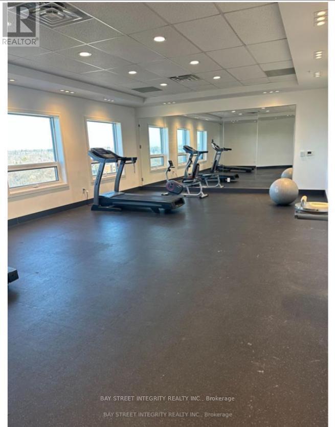 Unit 811 - 1 Wellington St. Street, Brantford, ON - Indoor Photo Showing Gym Room
