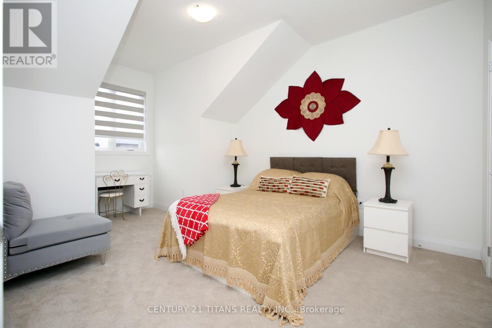 18 Vern Robertson Gate, Uxbridge, ON - Indoor Photo Showing Bedroom