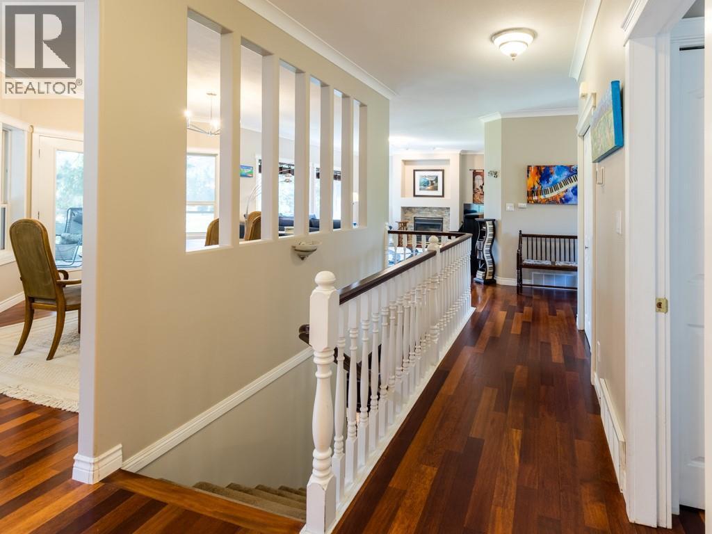 2600 Fairway Place, Blind Bay, BC - Indoor Photo Showing Other Room