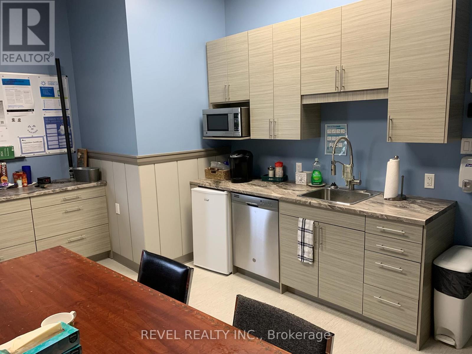 Staff Room - 21 Fifth Street, Cochrane, ON