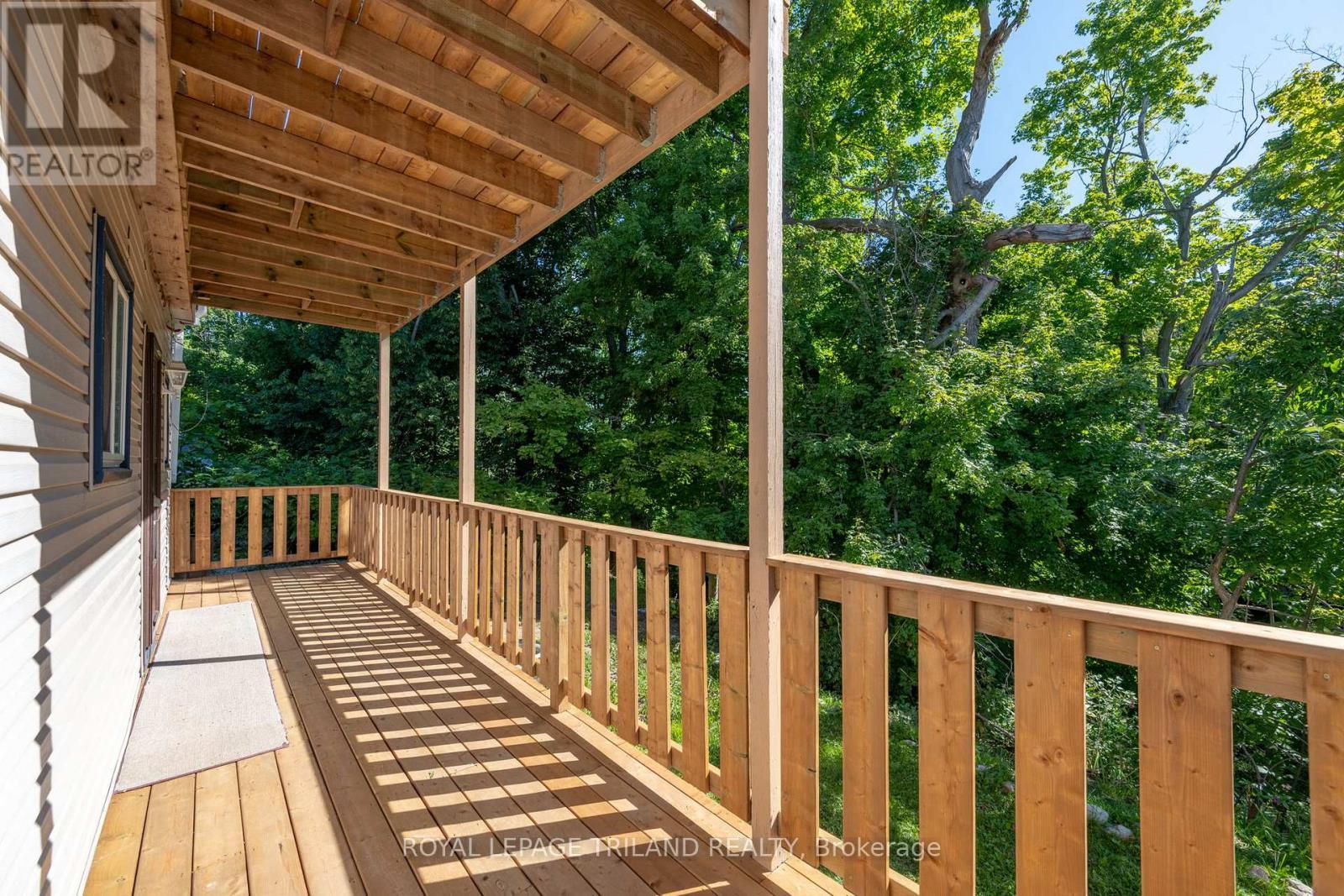 403 Tower Heights Drive, Central Elgin (Port Stanley), ON - Outdoor With Deck Patio Veranda With Exterior