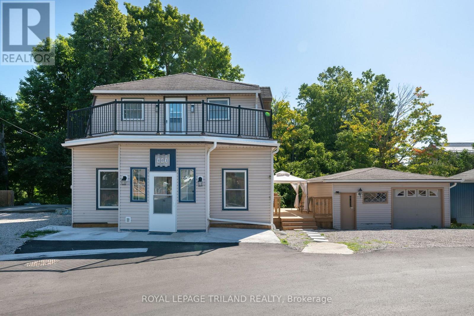 403 Tower Heights Drive, Central Elgin (Port Stanley), ON - Outdoor With Balcony With Facade