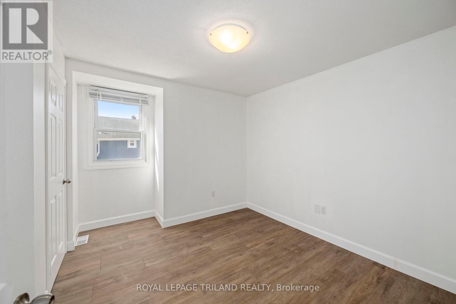 403 Tower Heights Drive, Central Elgin (Port Stanley), ON - Indoor Photo Showing Other Room