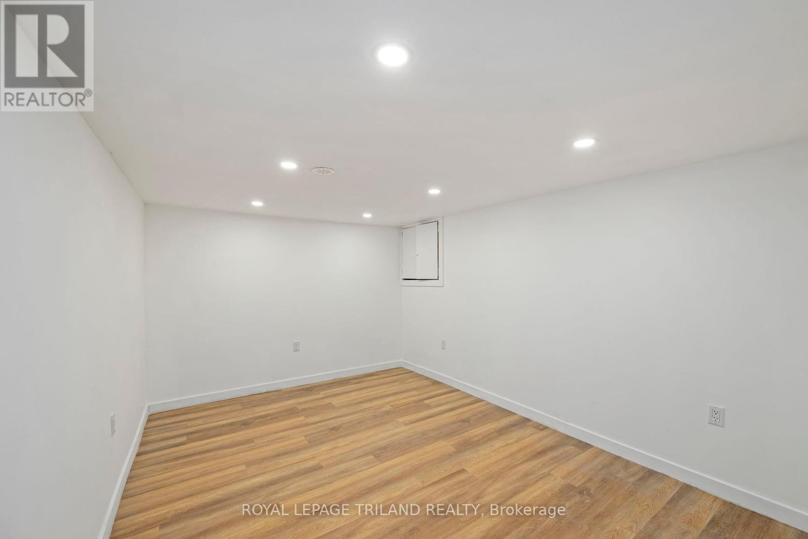 403 Tower Heights Drive, Central Elgin (Port Stanley), ON - Indoor