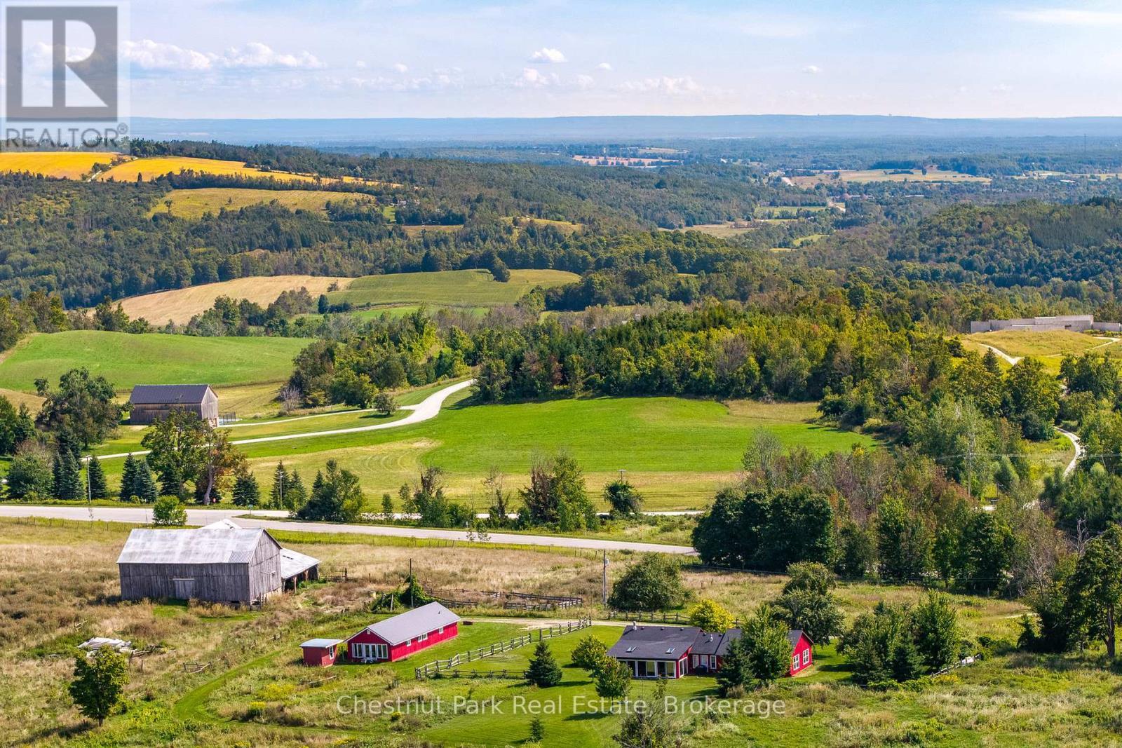 2826 Concession 8 S Nottawasaga, Clearview, ON - Outdoor With View