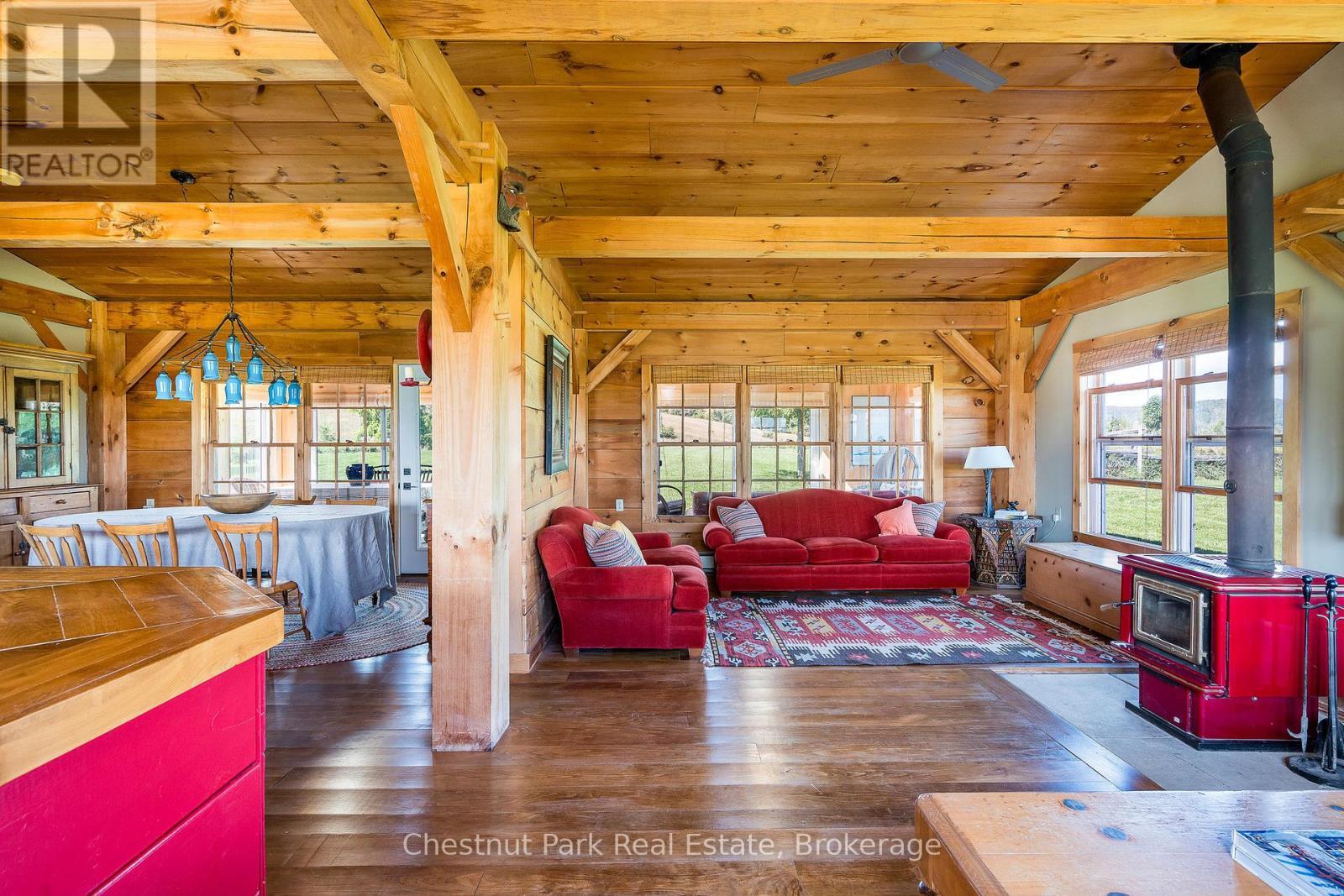 2826 Concession 8 S Nottawasaga, Clearview, ON - Indoor