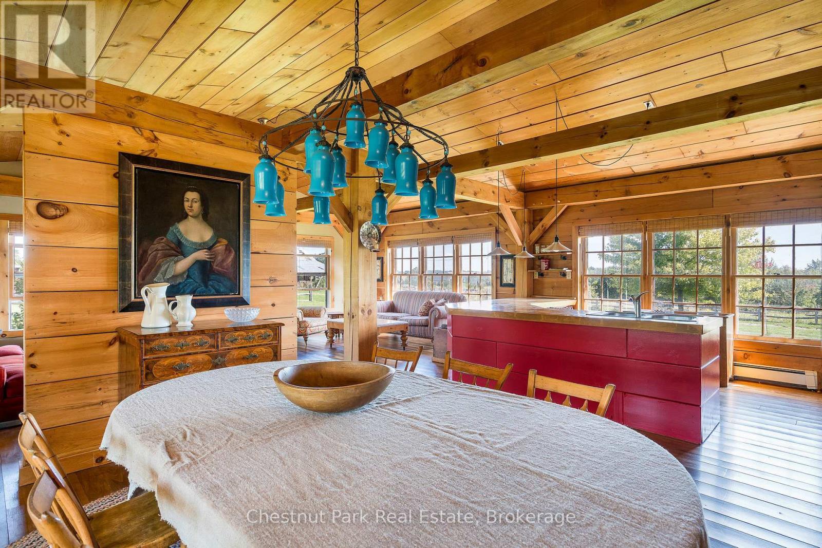 2826 Concession 8 S Nottawasaga, Clearview, ON - Indoor Photo Showing Dining Room
