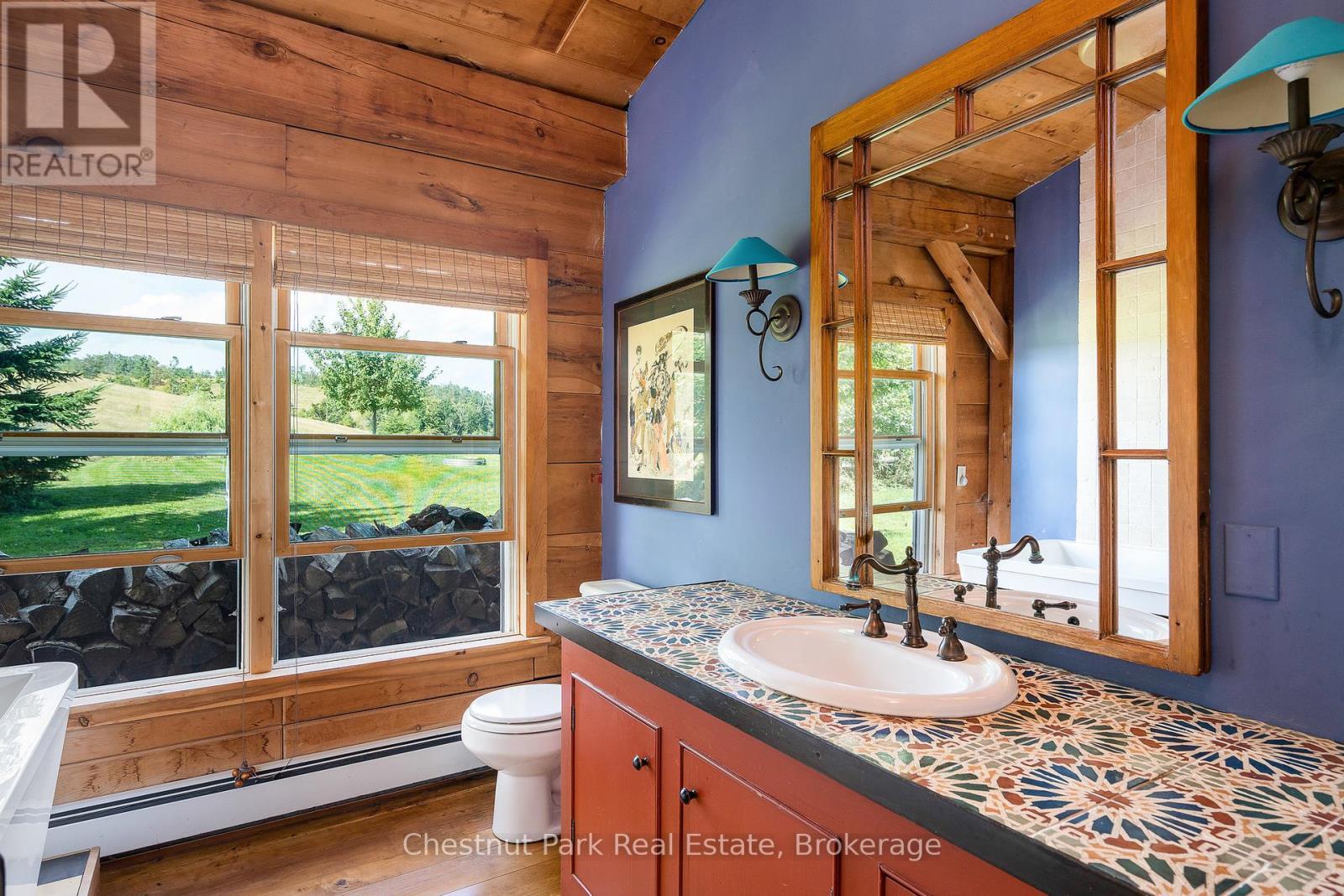 2826 Concession 8 S Nottawasaga, Clearview, ON - Indoor Photo Showing Bathroom