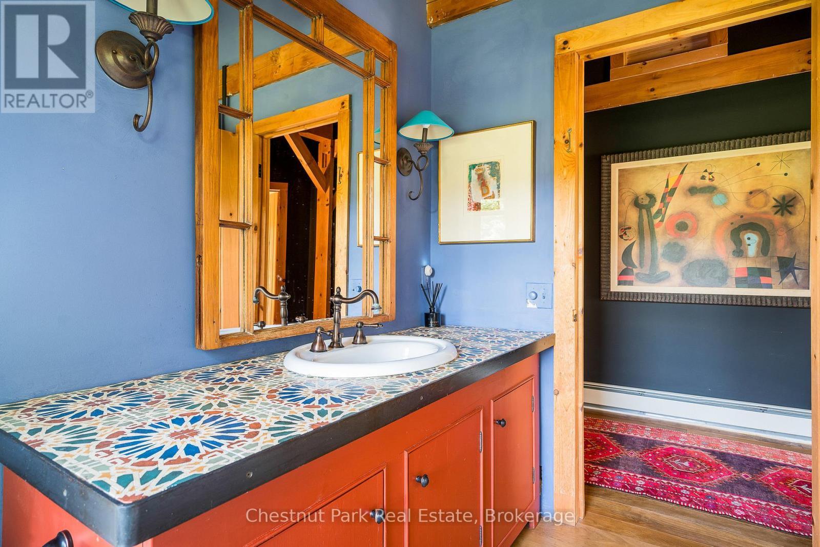 2826 Concession 8 S Nottawasaga, Clearview, ON - Indoor Photo Showing Bathroom