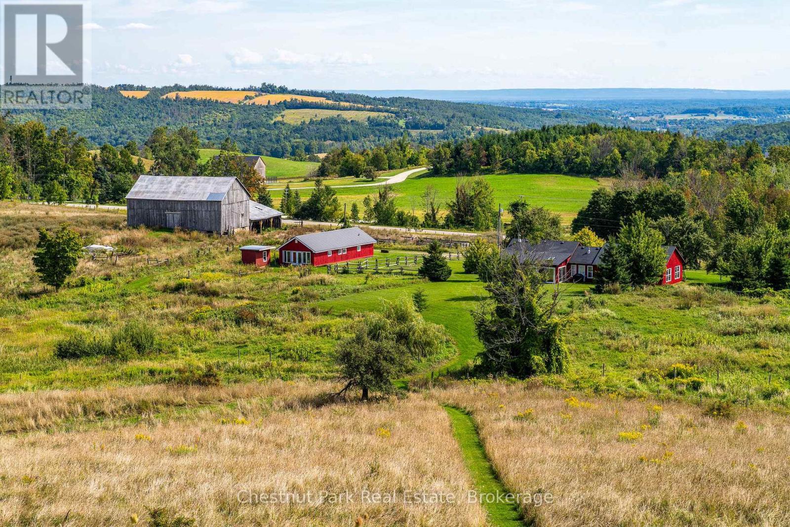 2826 Concession 8 S Nottawasaga, Clearview, ON - Outdoor With View