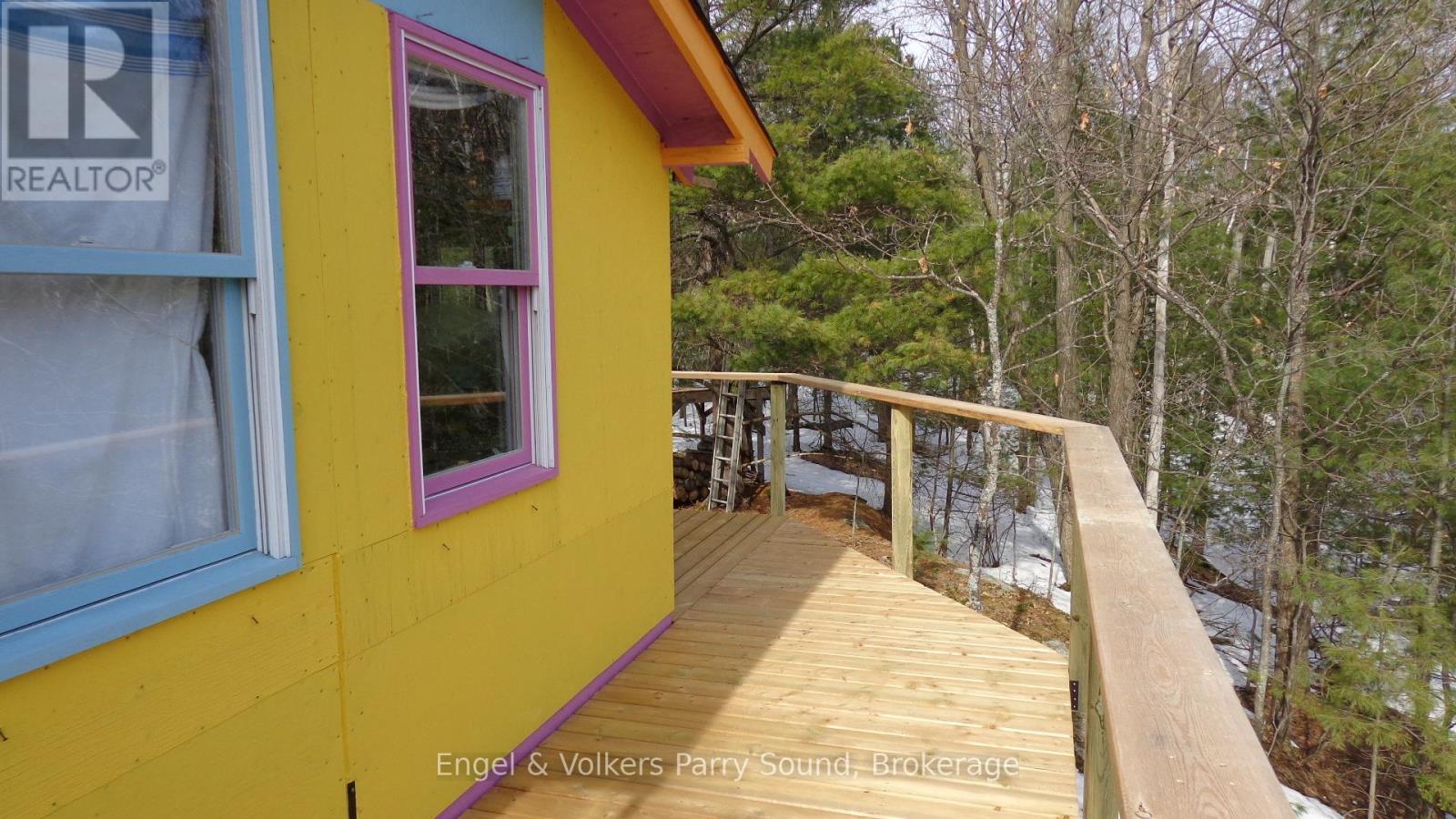 261 Highway 559, Carling, ON