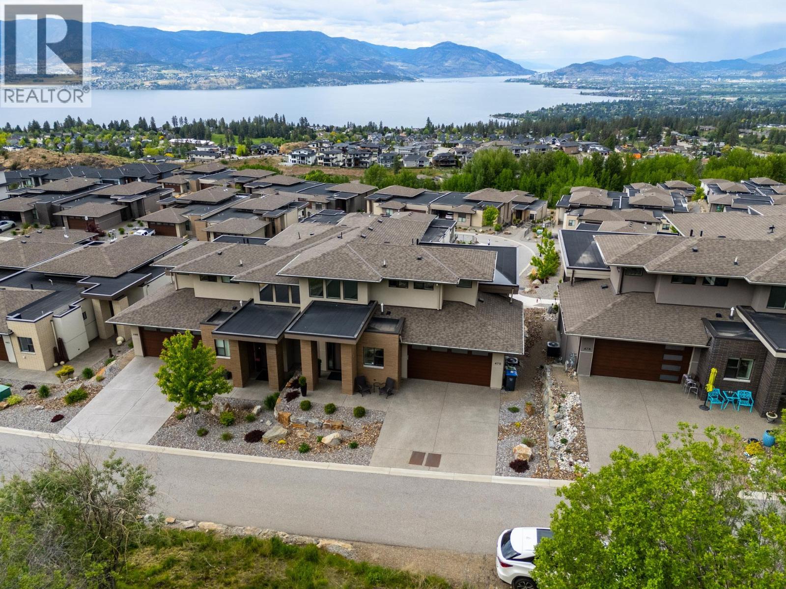 470 Hawk'S Perch Lane, Kelowna, BC - Outdoor With View