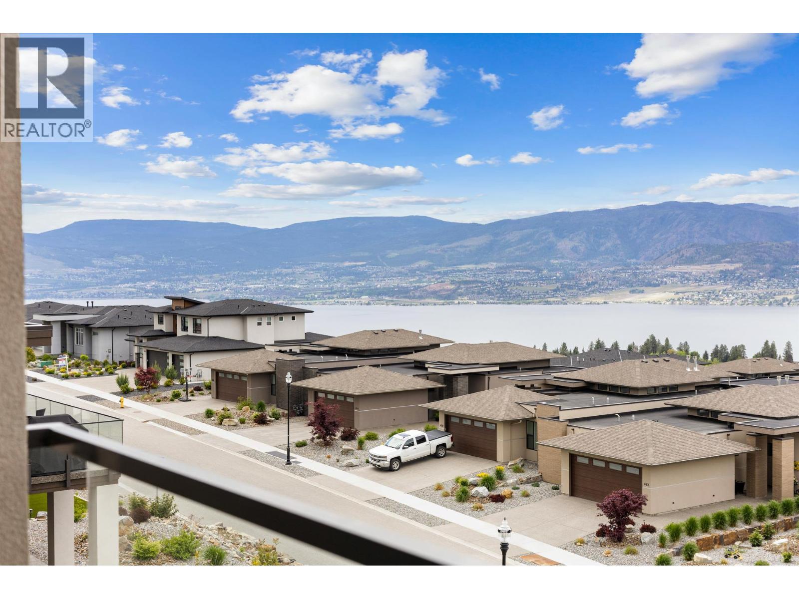 470 Hawk'S Perch Lane, Kelowna, BC - Outdoor With Body Of Water With View