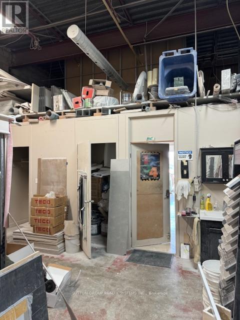 Unit 14 - 100 The East Mall, Toronto, ON