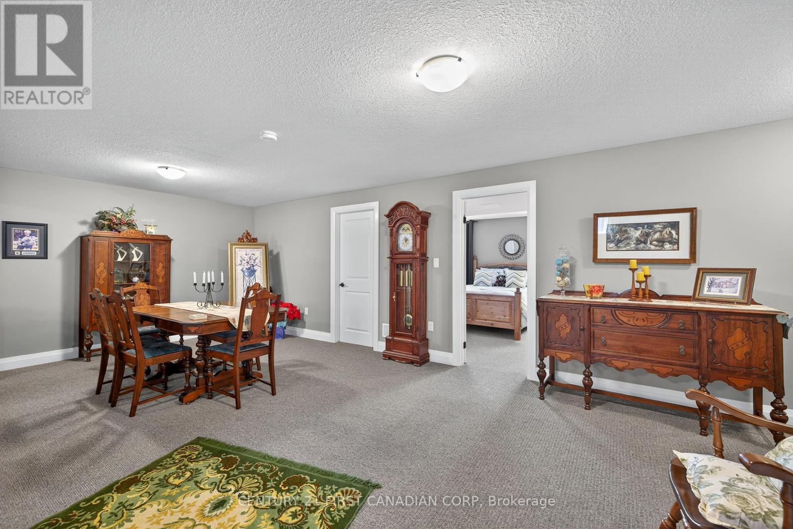 474 Macdonald Street, Strathroy-Caradoc (Ne), ON - Indoor