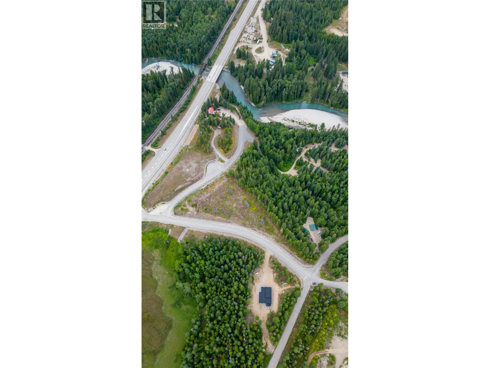 5465 Bowolin Road, Out Of Area, BC