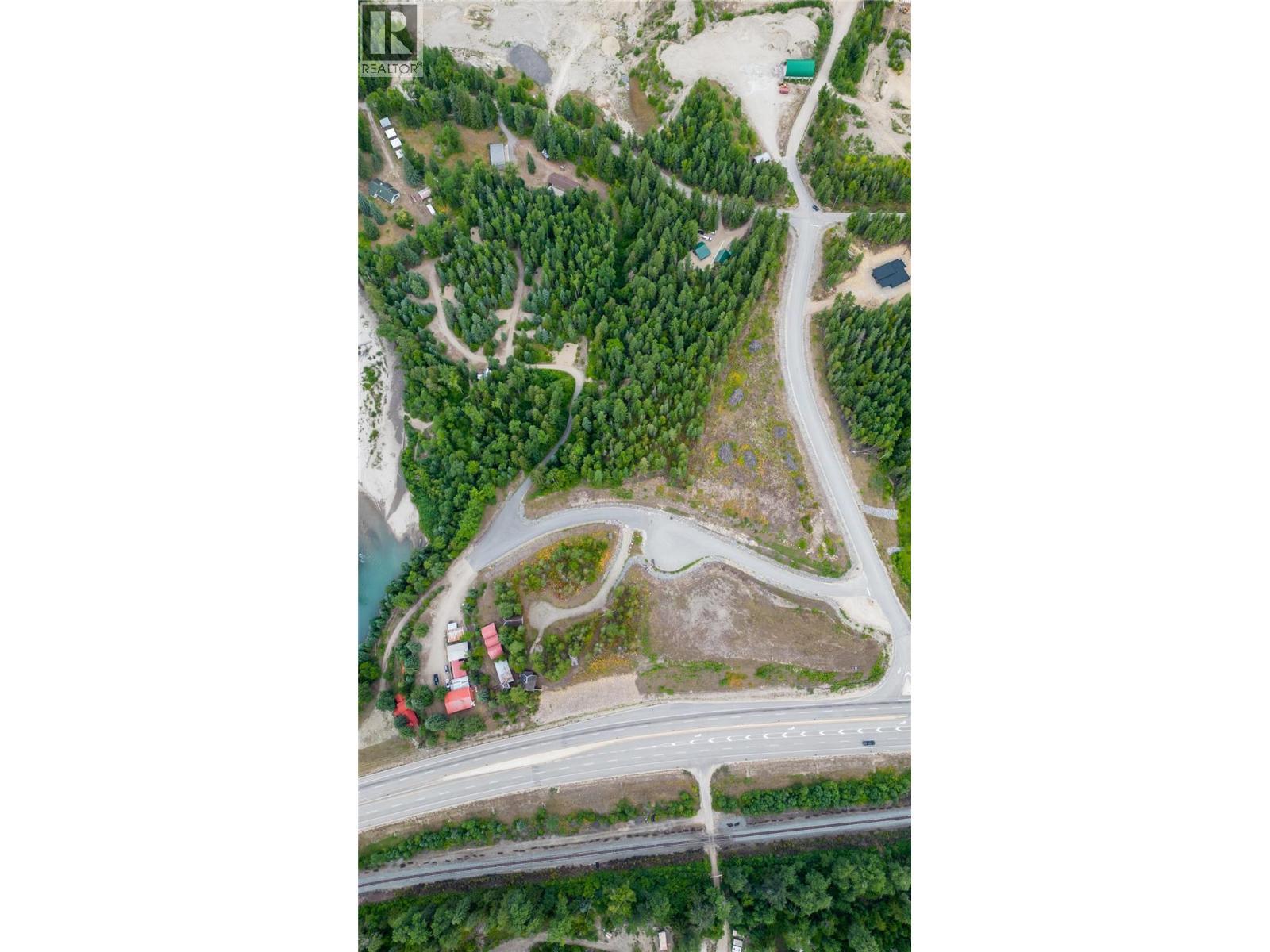 5465 Bowolin Road, Out Of Area, BC