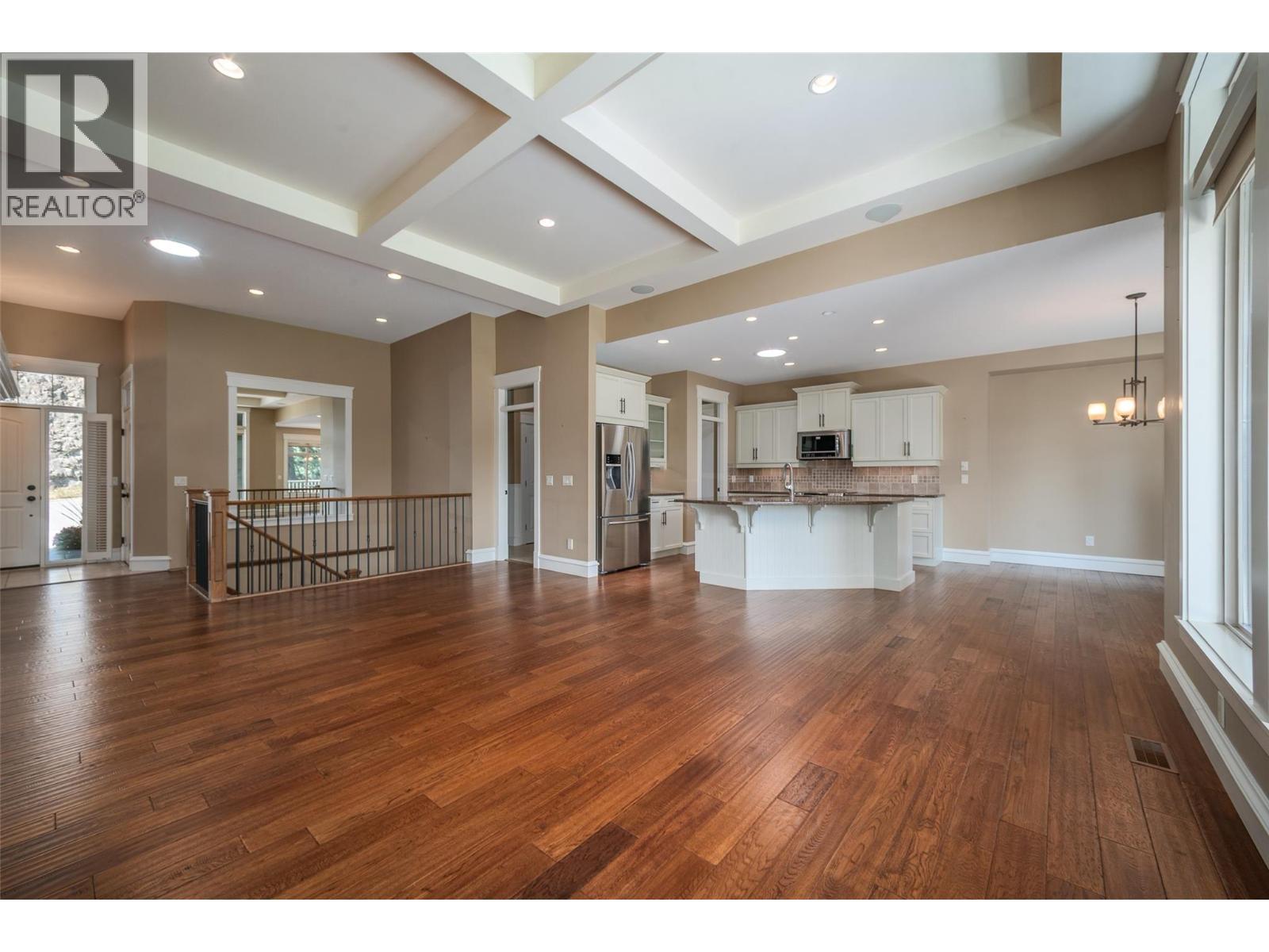 2532 Tuscany Drive, West Kelowna, BC - Indoor