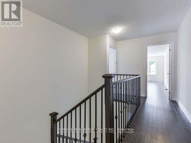 40 Ryler Way, Markham, ON - Indoor Photo Showing Other Room