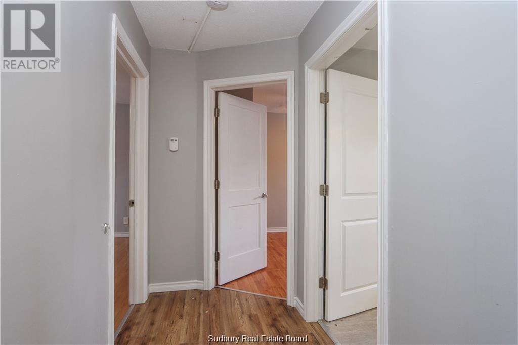 1663 Wendy, Val Caron, ON - Indoor Photo Showing Other Room