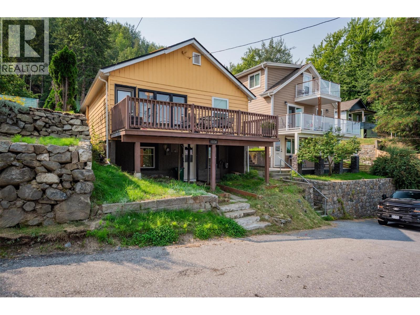 1930 Daniel Street, Trail, BC - Outdoor