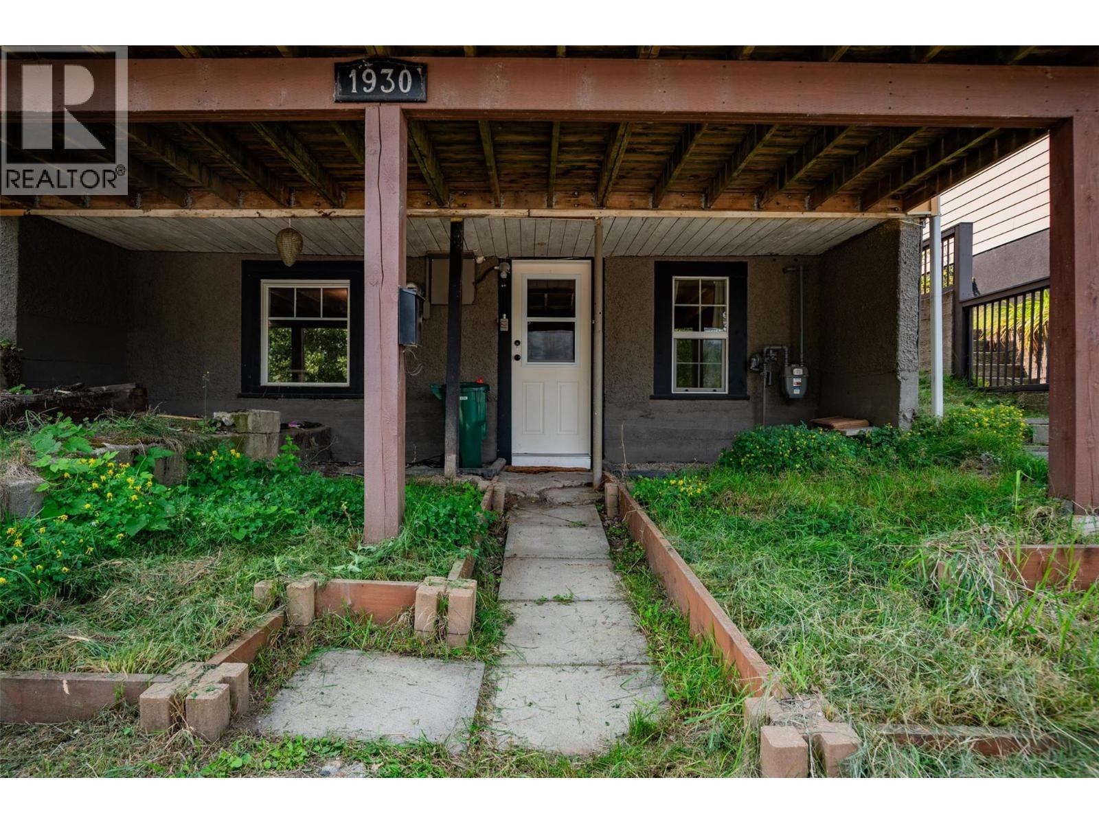 1930 Daniel Street, Trail, BC - Outdoor