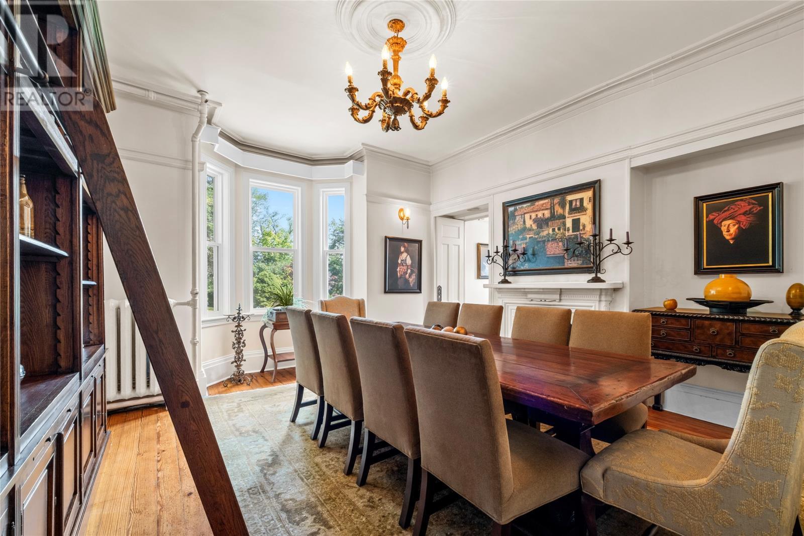 146 Hamilton Avenue, St. John'S, NL - Indoor Photo Showing Dining Room