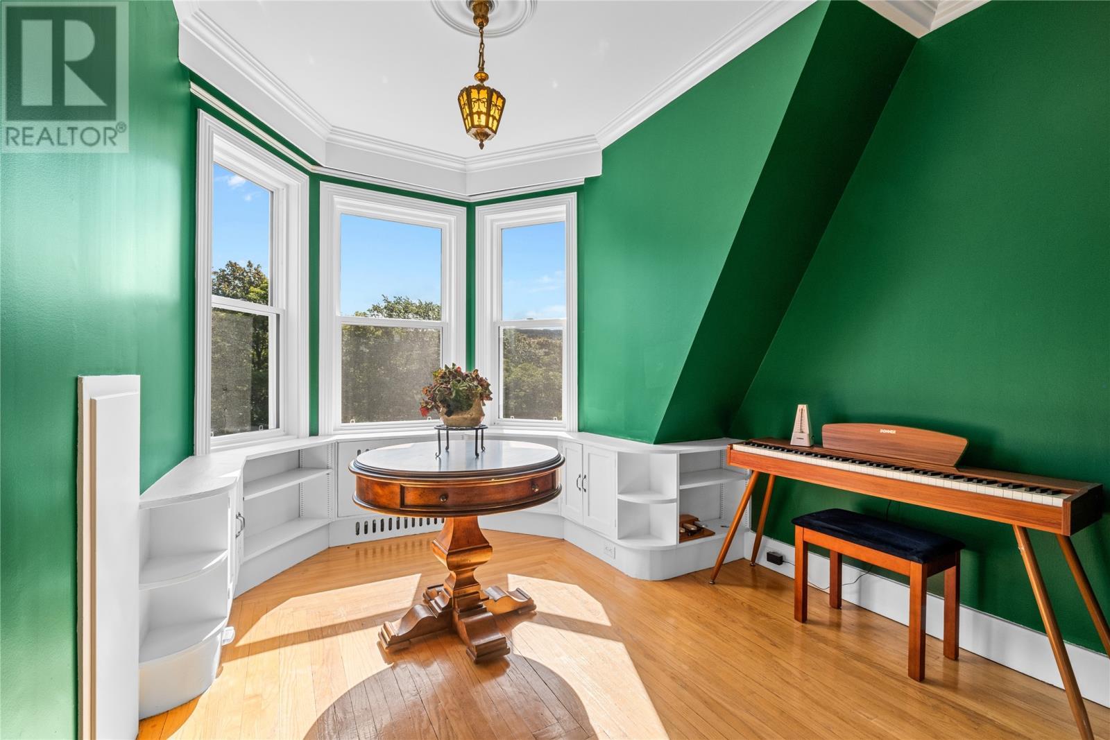 146 Hamilton Avenue, St. John'S, NL - Indoor