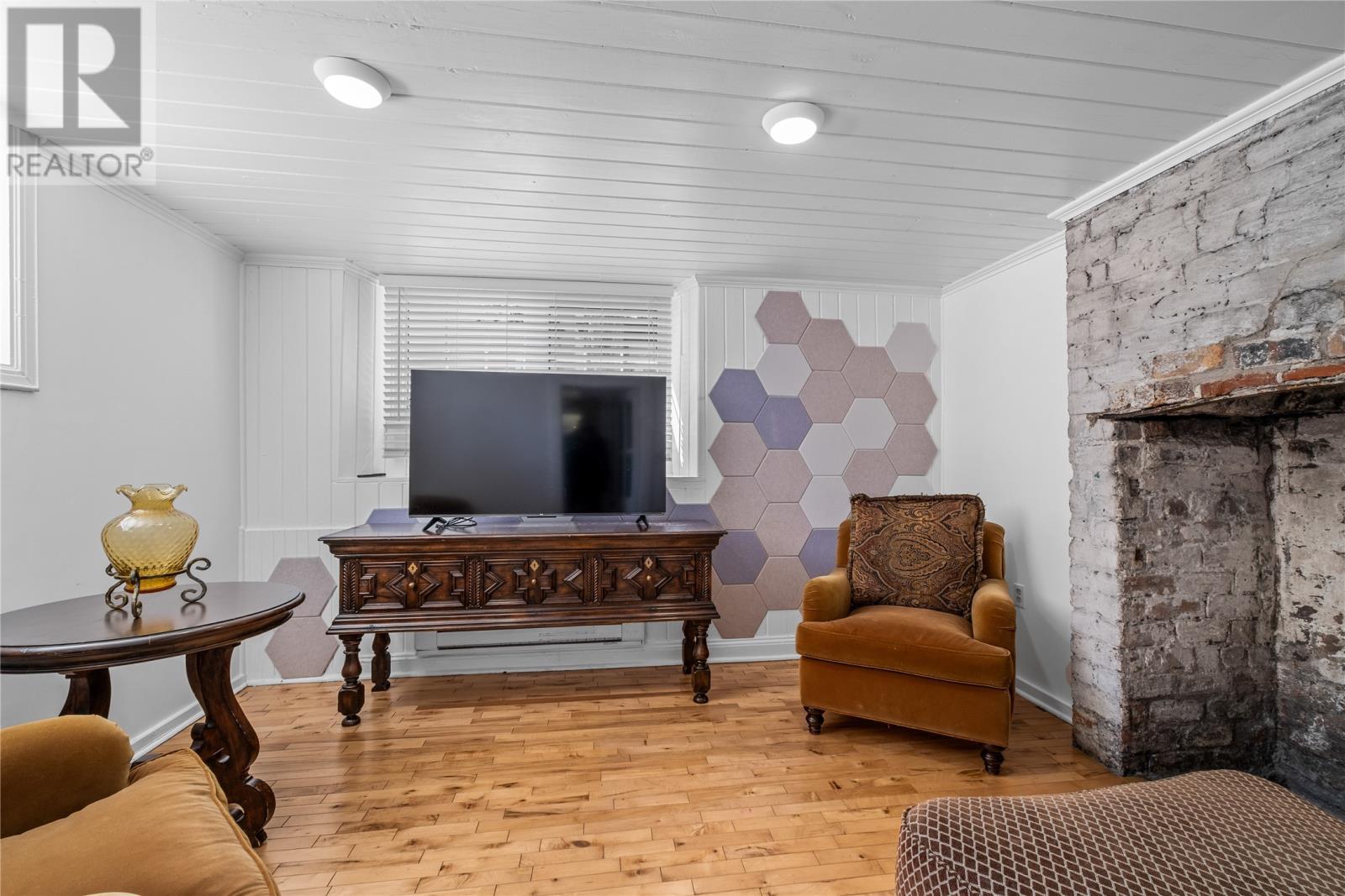 146 Hamilton Avenue, St. John'S, NL - Indoor