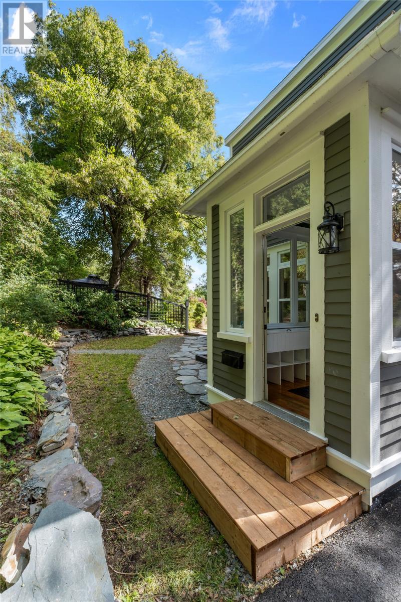 146 Hamilton Avenue, St. John'S, NL - Outdoor