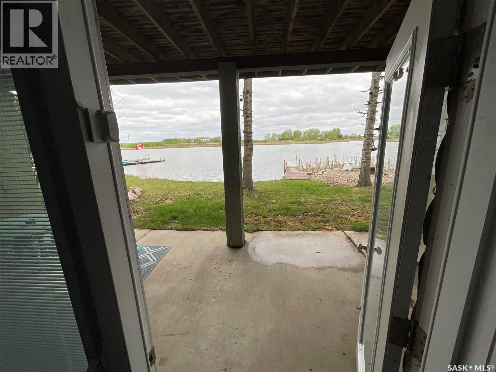 3829 First Point Beach Drive, Hoodoo Rm No. 401, SK - Photo Showing Other Room With Body Of Water