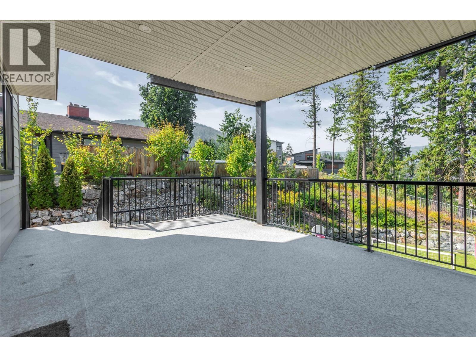 1281 23 Street Se, Salmon Arm, BC - Outdoor With Deck Patio Veranda With Exterior