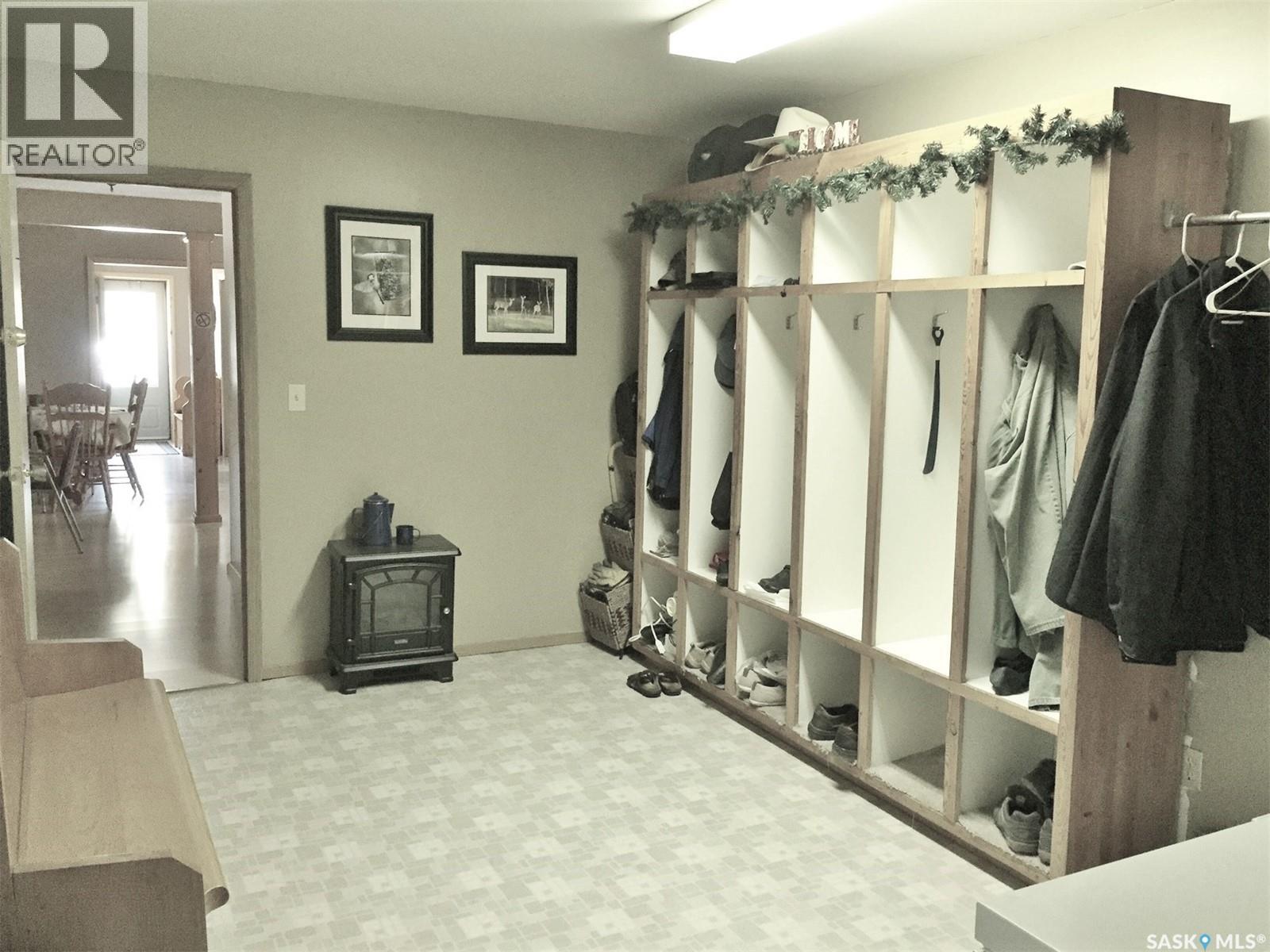 Jennings Ridge Acreage, Hudson Bay Rm No. 394, SK - Indoor Photo Showing Gym Room