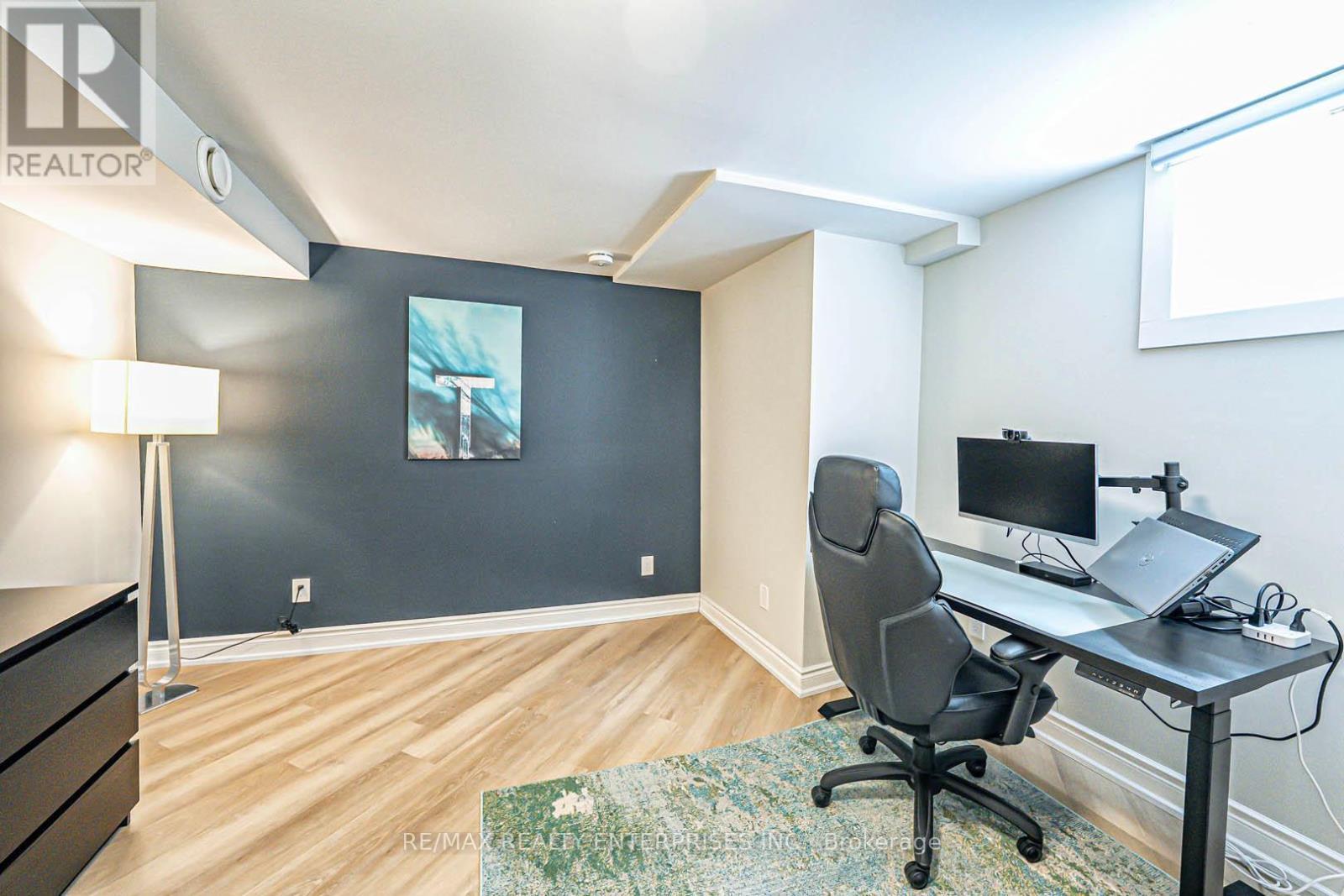 2344 Kenbarb Road, Mississauga, ON - Indoor Photo Showing Office